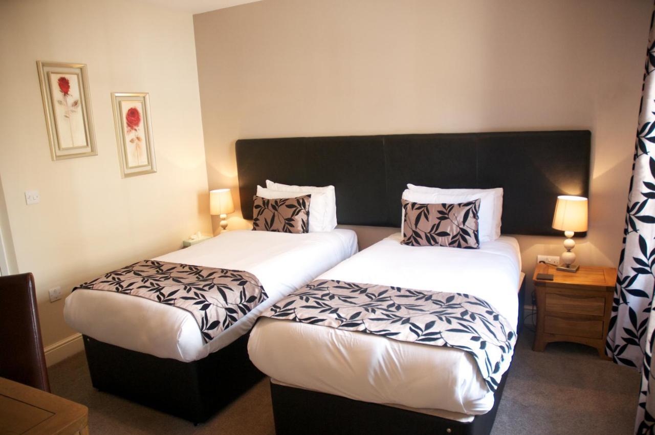 The Three Horseshoes Hotel بارنارد كاسيل المظهر الخارجي الصورة