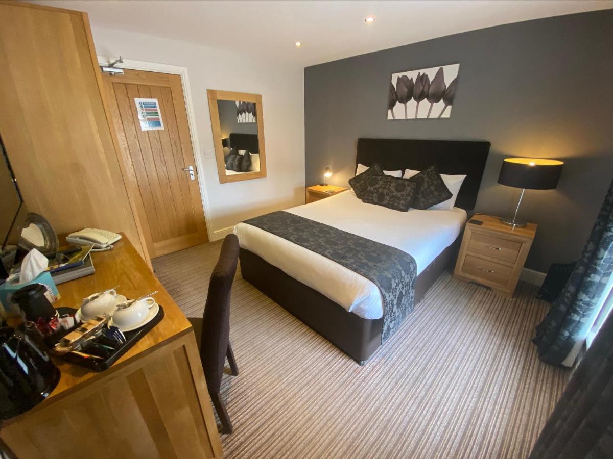 The Three Horseshoes Hotel بارنارد كاسيل المظهر الخارجي الصورة