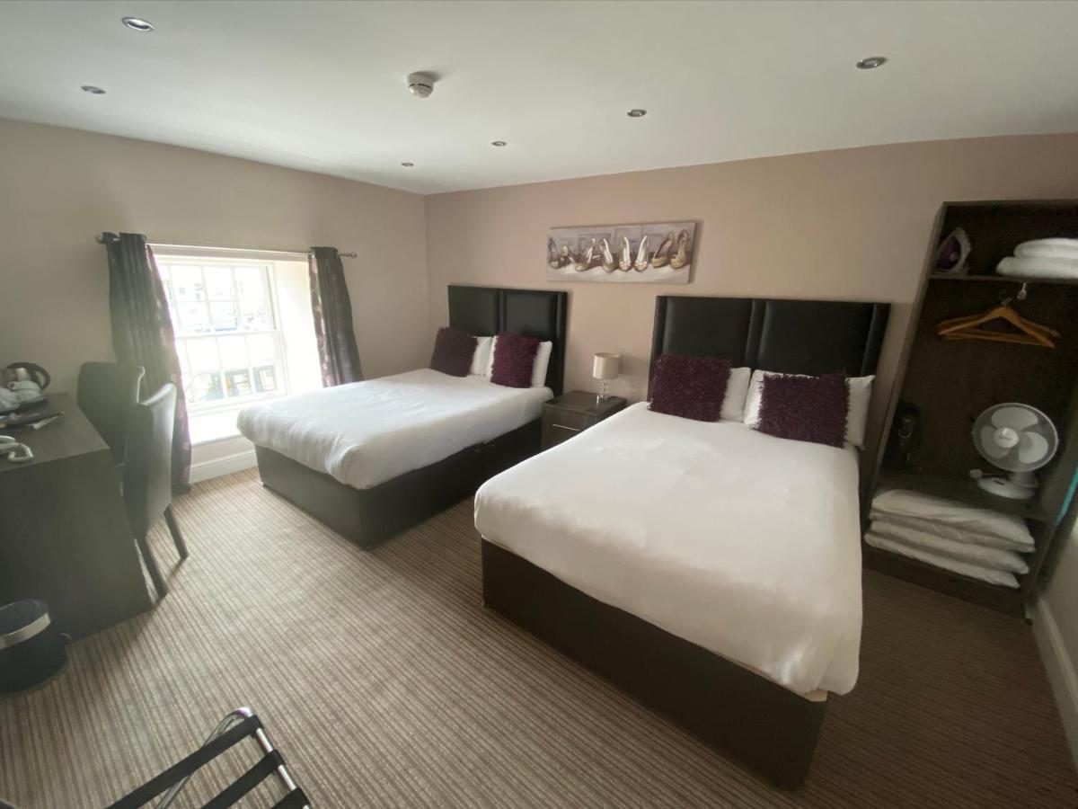 The Three Horseshoes Hotel بارنارد كاسيل المظهر الخارجي الصورة
