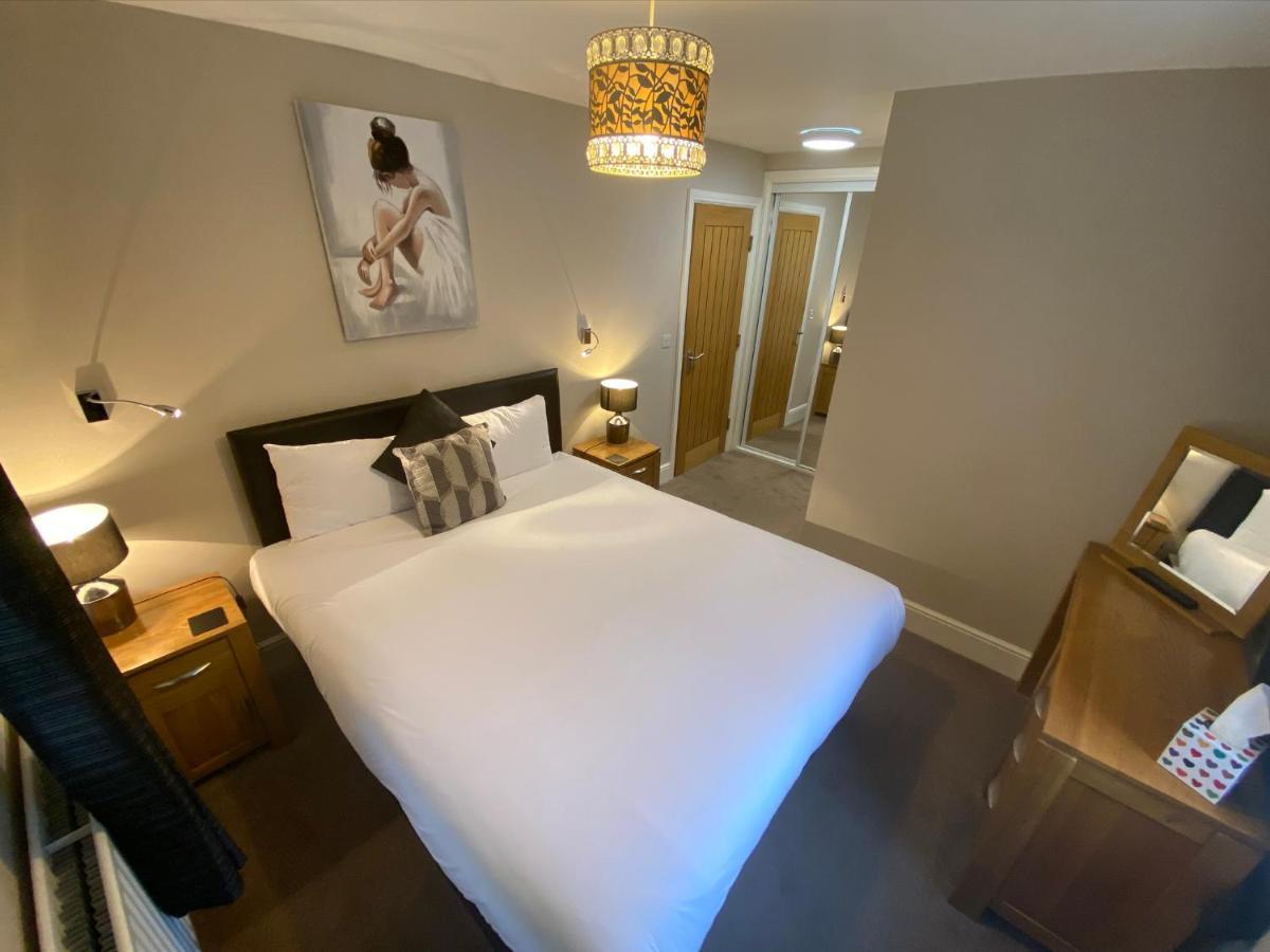 The Three Horseshoes Hotel بارنارد كاسيل المظهر الخارجي الصورة